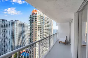 1200 Brickell Bay Dr, Miami, FL 33131 - Photo 21