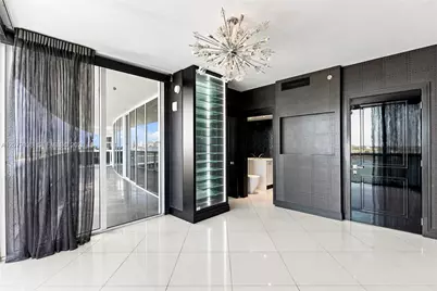 400 Alton Rd #1804, Miami Beach, FL 33139 - Photo 9