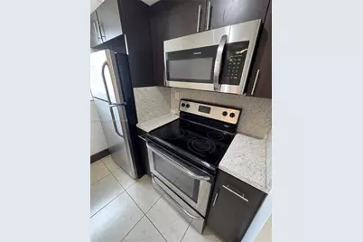 18224 Mediterranean Blvd #2-17, Miami, FL 33015 - Photo 7