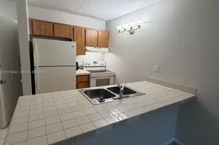 2771 Riverside Dr, Coral Springs, FL 33065 - Photo 5