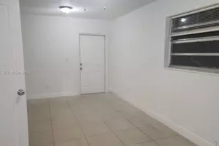 2736 NW 15th Ct, Fort Lauderdale, FL 33311 - Photo 1