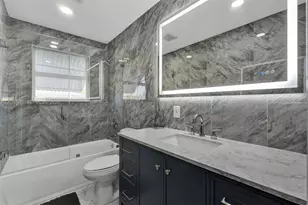 860 NW 207th St, Miami Gardens, FL 33169 - Photo 21