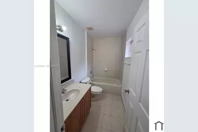 875 SW 6th Pl #0, Florida City, FL 33034 - Photo 3