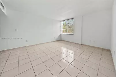 6450 Collins Ave #205, Miami Beach, FL 33141 - Photo 29