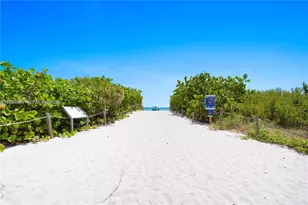 6450 Collins Ave, Miami Beach, FL 33141 - Photo 7