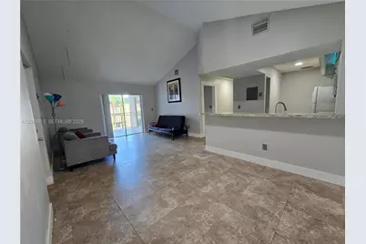 18860 NW 57th Ave #305, Hialeah, FL 33015 - Photo 3