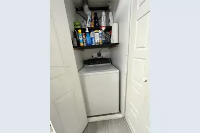 329 Ives Dairy Rd #329-02, Miami, FL 33179 - Photo 5