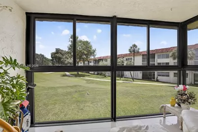 8941 S Hollybrook Blvd #205, Pembroke Pines, FL 33025 - Photo 15