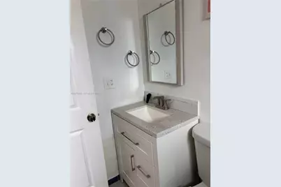 8172 NW 10th St #5, Miami, FL 33126 - Photo 31