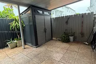 8172 NW 10th St, Miami, FL 33126 - Photo 17