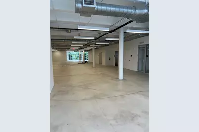 26 NE 25th St, Miami, FL 33137 - Photo 19