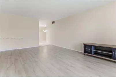 7300 NW 17th St #310, Plantation, FL 33313 - Photo 19