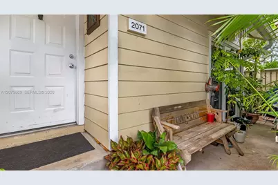 2071 Champions Way, North Lauderdale, FL 33068 - Photo 29
