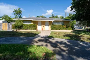 1980 NE 38th St, Oakland Park, FL 33308 - Photo 17