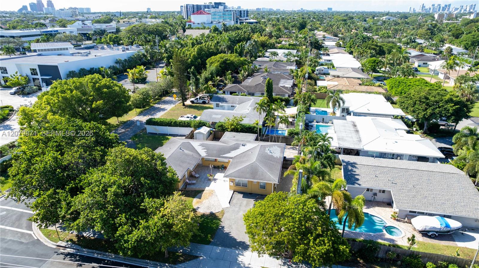1980 NE 38th St #3 - 1980 NE 38th St #3, Oakland Park, FL 33308 Luxury Property | Jose Angel Pina