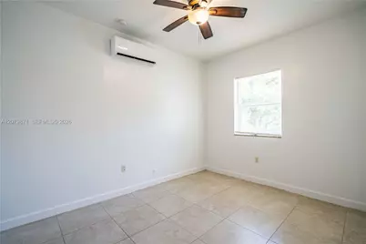 1980 NE 38th St #3, Oakland Park, FL 33308 - Photo 9