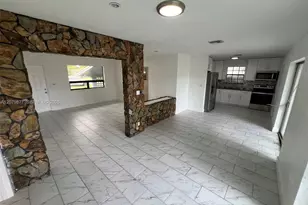 4421 NW 33rd St, Lauderdale Lakes, FL 33319 - Photo 13