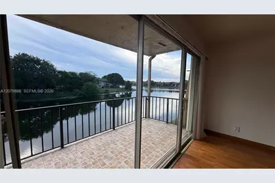 3621 NW 95th Ter #526, Sunrise, FL 33351 - Photo 9
