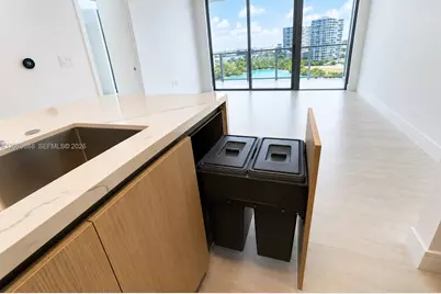 2411 Laguna Circle #810, North Miami, FL 33181 - Photo 31