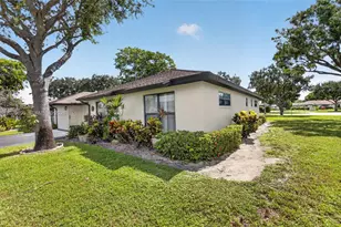 10086 Eaglewood Rd, Boynton Beach, FL 33436 - Photo 3