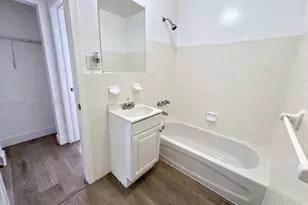 143 SW 9th St, Miami, FL 33130 - Photo 7