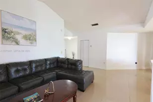 9620 SW 9th Ct, Pembroke Pines, FL 33025 - Photo 9