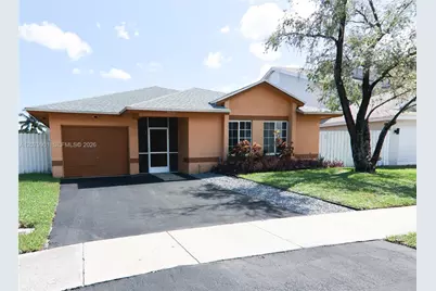 9620 SW 9th Ct, Pembroke Pines, FL 33025 - Photo 1