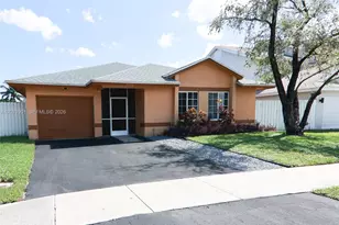 9620 SW 9th Ct, Pembroke Pines, FL 33025 - Photo 1