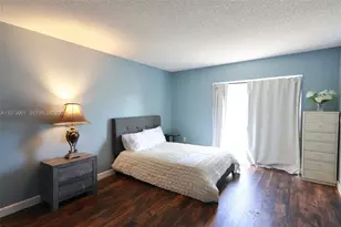 9620 SW 9th Ct, Pembroke Pines, FL 33025 - Photo 11