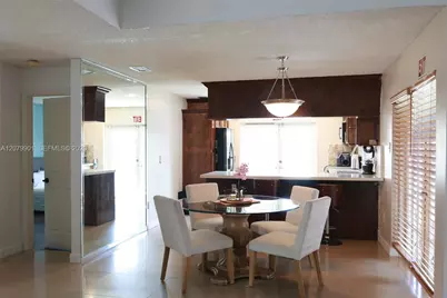 9620 SW 9th Ct, Pembroke Pines, FL 33025 - Photo 5