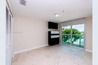 2000 Bay Dr #208, Miami Beach, FL 33141 - Photo 23