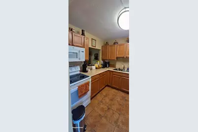 2728 N Garden Dr N #112, Lake Worth, FL 33461 - Photo 1