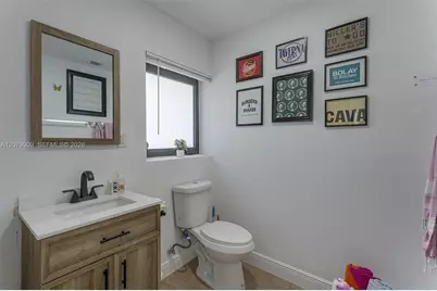 317 N 31st Ave, Hollywood, FL 33021 - Photo 27
