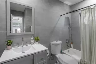 317 N 31st Ave, Hollywood, FL 33021 - Photo 21