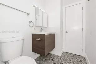 6910 Bay Dr, Miami Beach, FL 33141 - Photo 5