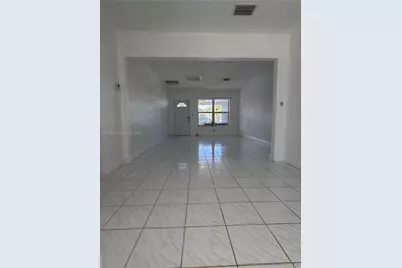 2446 Johnson St, Hollywood, FL 33020 - Photo 5