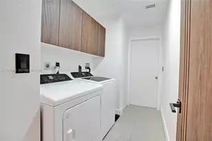 191 Alhambra Way, Weston, FL 33326 - Photo 37