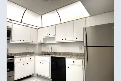 4400 Hillcrest Dr #402B, Hollywood, FL 33021 - Photo 5