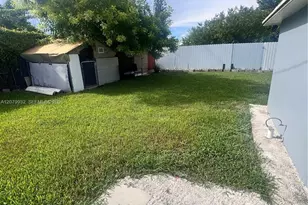 828 SW 3rd St, Florida City, FL 33034 - Photo 29
