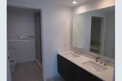 488 NE 18th St #3404, Miami, FL 33132 - Photo 19