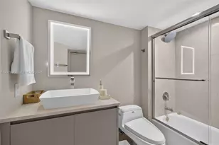 16500 Collins Ave, Sunny Isles Beach, FL 33160 - Photo 29
