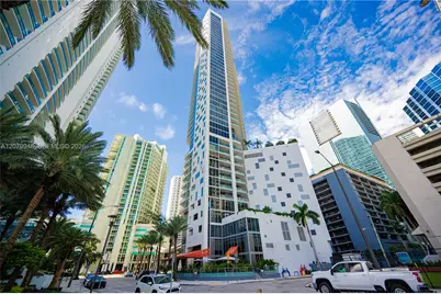 1300 Brickell Bay Dr #710, Miami, FL 33131 - Photo 15