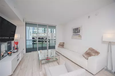 1300 Brickell Bay Dr #710, Miami, FL 33131 - Photo 7