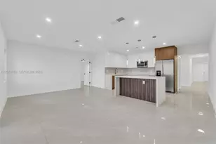 15770 NW 18th Pl, Miami Gardens, FL 33054 - Photo 9