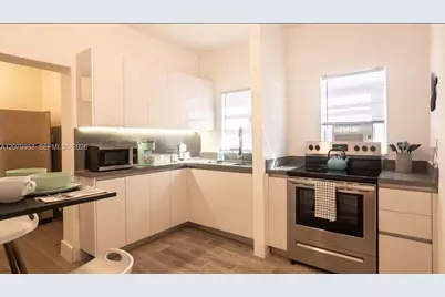 27 NE 60th Ter, Miami, FL 33137 - Photo 17