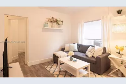27 NE 60th Ter, Miami, FL 33137 - Photo 15