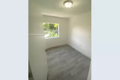27 NE 60th Ter, Miami, FL 33137 - Photo 13