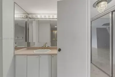900 Saint Charles Pl #310, Pembroke Pines, FL 33026 - Photo 21