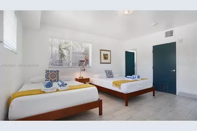 1321 15th, Miami Beach, FL 33139 - Photo 15