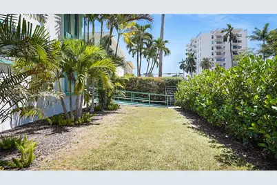 1321 15th, Miami Beach, FL 33139 - Photo 21